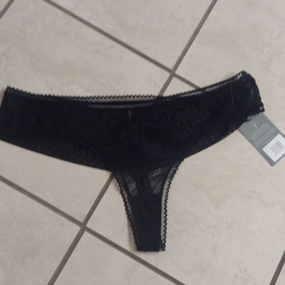 NWT Thistle and Spire Eyelash Mirage Lace Mesh Thong Black size XL - Picture 2 of 10